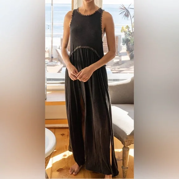 knee length dresses for ladies Women's Sleeveless Boho Chic Maxi Dress with Ruffled Hem main image 1